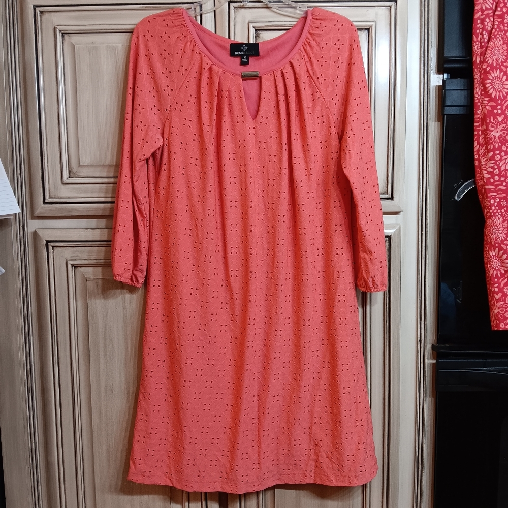 Ronni‎ Nicole Coral Eyelet Dress - Size 10